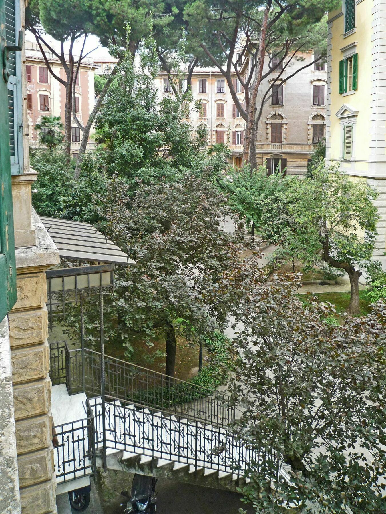 Metta House Bed & Breakfast Rome Exterior photo